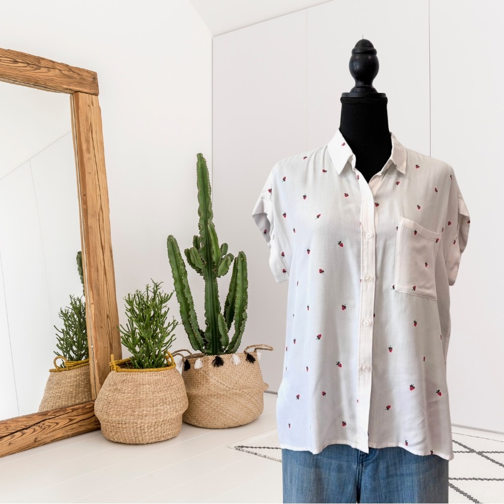 Rails Whitney Strawberry Fields Short Sleeve Button Down Shirt